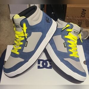 Etnies Top Skate Mid, Like New In Replacement Box! Mens 9.5/Womens 11